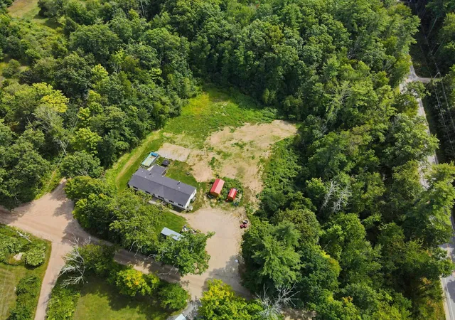 Photo 3 of Single family home for sale at 10 Davis Ln, New Boston, NH 03070 | MLS# 5107673 | Listing updated on 2026-09-05