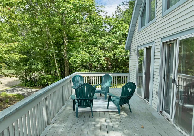 Photo 3 of Single family home for sale at 105 Glen Forest Dr, Moultonborough, NH 03254 | MLS# 5107686 | Listing updated on 2026-09-10