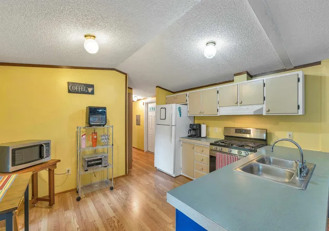 Photo 2 of Manufactured home for sale at 5 Walnut Dr, Ashland, NH 03217 | MLS# 5107697 | Listing updated on 2026-09-05