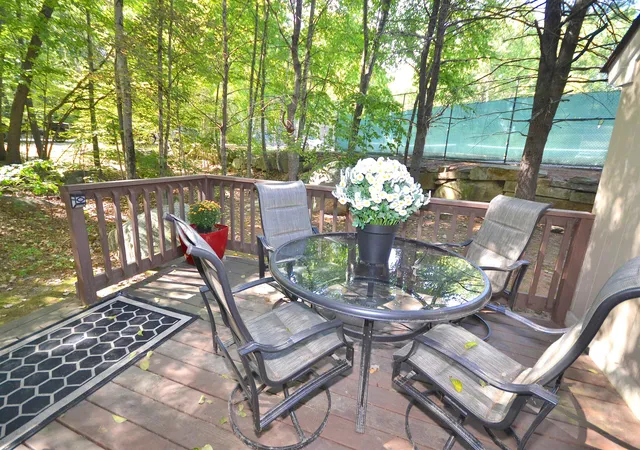 Photo 3 of Townhouse for sale at 1465 Hooksett Rd #178, Hooksett, NH 03106 | MLS# 5107714 | Listing updated on 2026-09-13