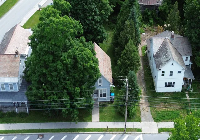 Photo 3 of Multi family home for sale at 924 & 938 Vt Route 7a, Shaftsbury, VT 05262 | MLS# 5107716 | Listing updated on 2026-09-01