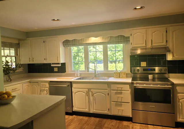 Photo 3 of Single family home for sale at 80 Underclyffe Rd, Saint Johnsbury, VT 05819 | MLS# 5107727 | Listing updated on 2026-09-15