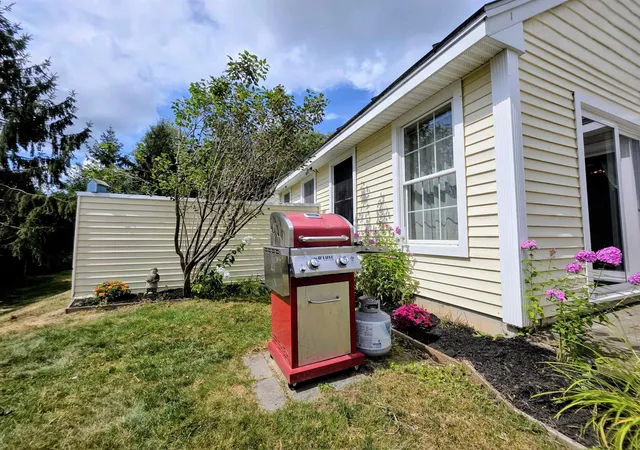 Photo 3 of Single family home for sale at 45 Bog Rd #C3, Concord, NH 03303 | MLS# 5107728 | Listing updated on 2026-09-11