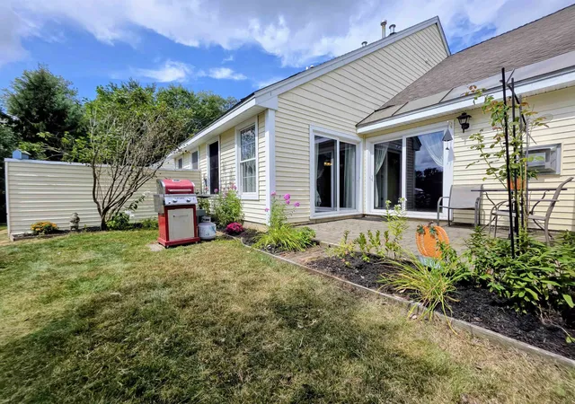 Photo 3 of Single family home for sale at 45 Bog Rd #C3, Concord, NH 03303 | MLS# 5107728 | Listing updated on 2026-09-11