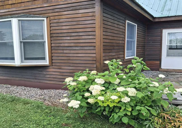 Photo 3 of Single family home for sale at 195 Beacon Hl Rd, Morrisville, VT 05661 | MLS# 5107735 | Listing updated on 2026-09-17