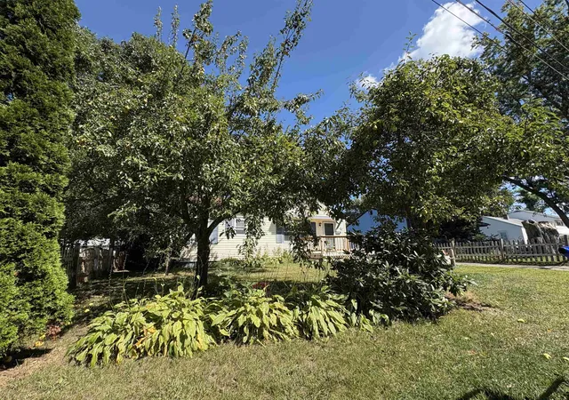 Photo 2 of Sale Pending at 11 Mohawk Ave, Essex Junction, VT 05452 | MLS# 5107743 | Listing updated on 2026-09-11