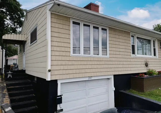 Photo 2 of Single family home for sale at 247 S Jewett St, Manchester, NH 03103 | MLS# 5107760 | Listing updated on 2026-09-02