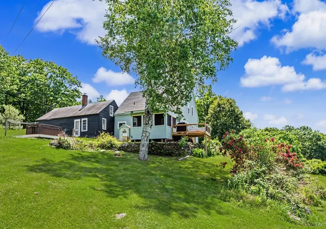 Photo 3 of Single family home for sale at 82 White Hl Rd, Claremont, NH 03743 | MLS# 5107762 | Listing updated on 2026-10-02