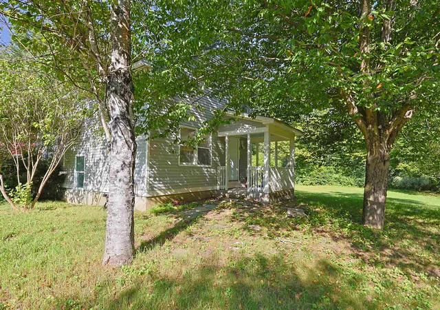 Photo 3 of Single family home for sale at 86 Brownsville Rd, Hartland, VT 05048 | MLS# 5107769 | Listing updated on 2026-09-11
