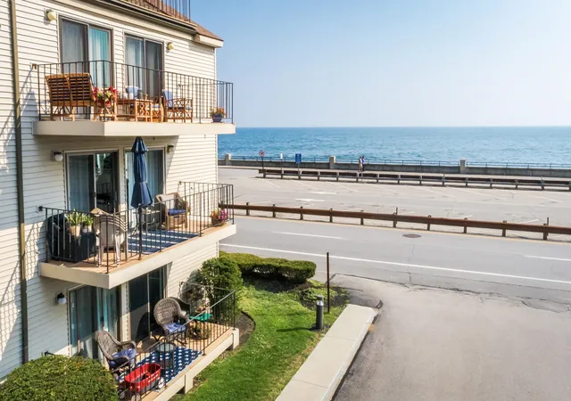 Condo for sale at 463 Ocean Blvd #B7, Hampton, NH 03842 | MLS# 5107788
