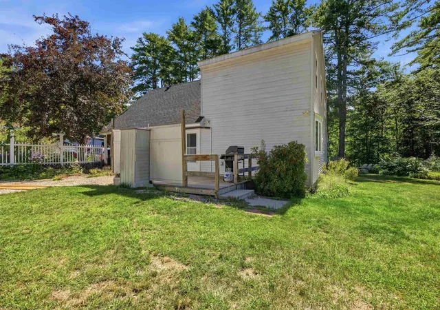 Photo 3 of Single family home for sale at 145 Chocorua Mountain Hwy, Chocorua, NH 03817 | MLS# 5107805 | Listing updated on 2026-09-18