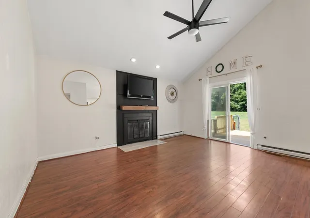 Photo 3 of Single family home for sale at 1 Gates Dr, Derry, NH 03038 | MLS# 5107824 | Listing updated on 2026-09-19