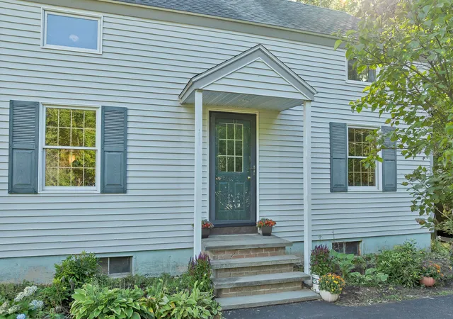Photo 3 of Single family home for sale at 4 Balsam Dr, Gilford, NH 03249 | MLS# 5107833 | Listing updated on 2026-09-02