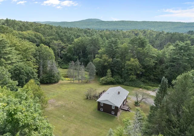 Photo 2 of Single family home for sale at 7 Randall Hl Rd, Bellows Falls, VT 05101 | MLS# 5107836 | Listing updated on 2026-09-15