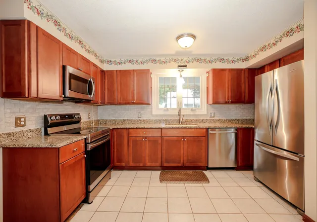 Photo 4 of Condo for sale at 14 Oak Dr, Belmont, NH 03220 | MLS# 5107839 | Listing updated on 2026-09-11