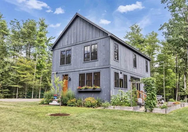 Photo 1 of Single family home for sale at 341 Ingalls Rd, Jaffrey, NH 03452 | MLS# 5107844 | Listing updated on 2026-09-08