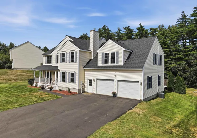 Photo 2 of Sale Pending at 30 Jessica Dr, Merrimack, NH 03054 | MLS# 5107849 | Listing updated on 2026-09-06
