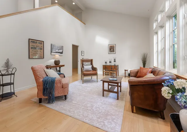 Photo 3 of Single family home for sale at 5 Bacchus Cir, Hanover, NH 03755 | MLS# 5107862 | Listing updated on 2026-10-02