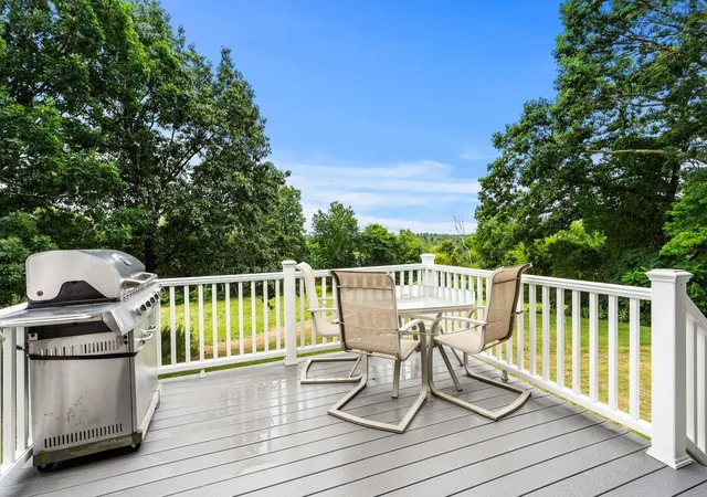 Photo 4 of Single family home for sale at 20 Pasture Rd, Auburn, NH 03032 | MLS# 5107891 | Listing updated on 2026-09-14