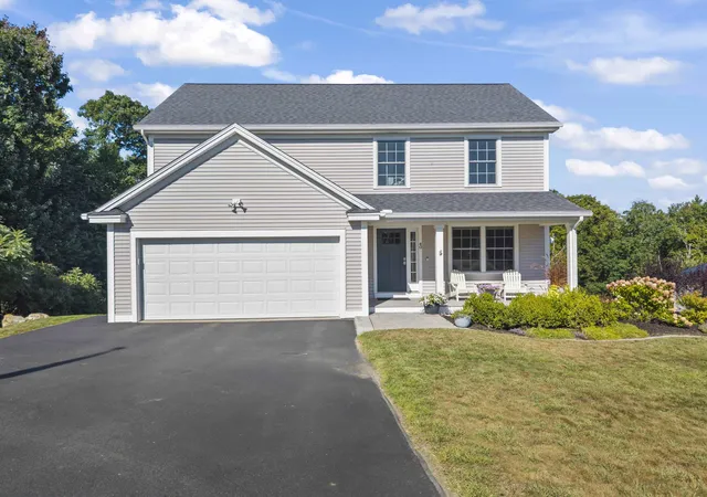 Single family home for sale at 40 Thatcher Way, Barrington, NH 03825 | MLS# 5107893