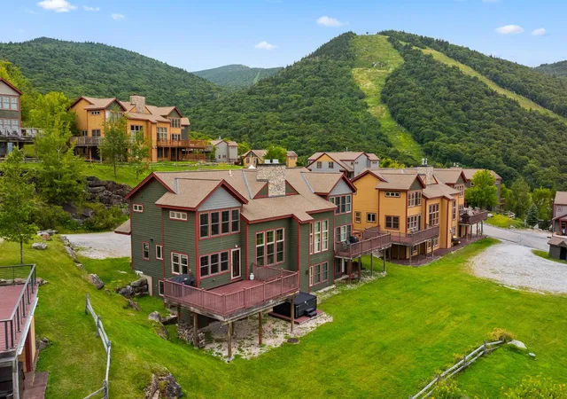 Photo 2 of Townhouse for sale at 31 Tacoma Way #35B, Killington, VT 05751 | MLS# 5107897 | Listing updated on 2026-09-11