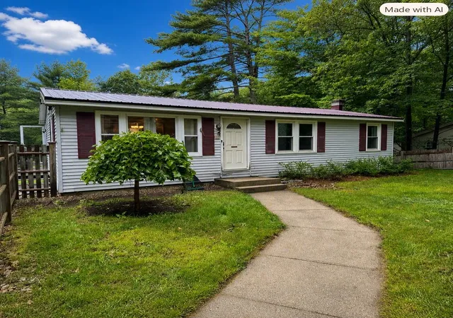Photo 1 of Single family home for sale at 10 Contoocook Ave, Jaffrey, NH 03452 | MLS# 5107906 | Listing updated on 2026-09-09