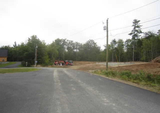 Photo 4 of Single family home for sale at 22 Wellington Ct, Ossipee, NH 03864 | MLS# 5107907 | Listing updated on 2026-09-16