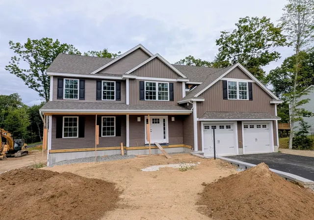 Single family home for sale at 3 Blaisdell Ct, Raymond, NH 03077 | MLS# 5107918