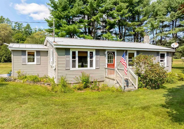 Photo 1 of Single family home for sale at 24 Church Ln, East Thetford, VT 05043 | MLS# 5107928 | Listing updated on 2026-09-14