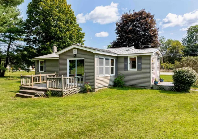 Photo 3 of Single family home for sale at 24 Church Ln, East Thetford, VT 05043 | MLS# 5107928 | Listing updated on 2026-09-14