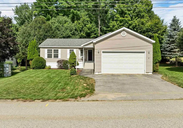 Photo 1 of Manufactured home for sale at 29 Northbrook Rd, Tilton, NH 03276 | MLS# 5107930 | Listing updated on 2026-09-17