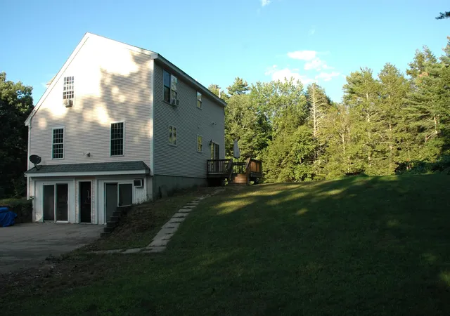 Photo 3 of Single family home for sale at 20 Beechwood Rd, Sandown, NH 03873 | MLS# 5107935 | Listing updated on 2026-09-17
