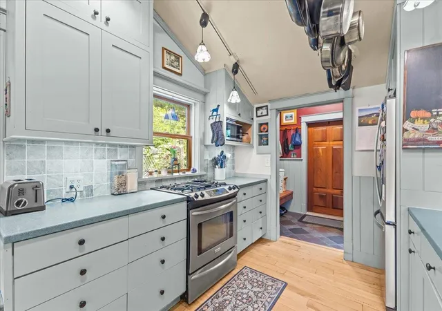 Photo 3 of Sale Pending at 61 Bear Rd, Warren, VT 05674 | MLS# 5107963 | Listing updated on 2026-09-09