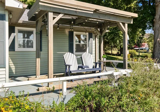 Photo 3 of Single family home for sale at 1532 Route 129 Route, Alburg, VT 05440 | MLS# 5107991 | Listing updated on 2026-09-03