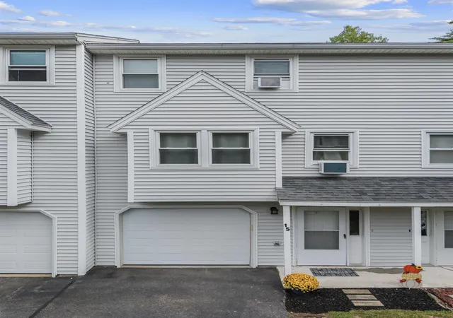 Photo 2 of Townhouse for sale at 15 Valley Ln, Kingston, NH 03848 | MLS# 5107993 | Listing updated on 2026-09-03
