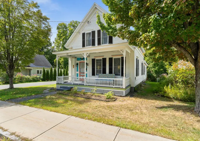 Photo 2 of Single family home for sale at 276 Central St, Northfield, VT 05663 | MLS# 5107997 | Listing updated on 2026-09-10