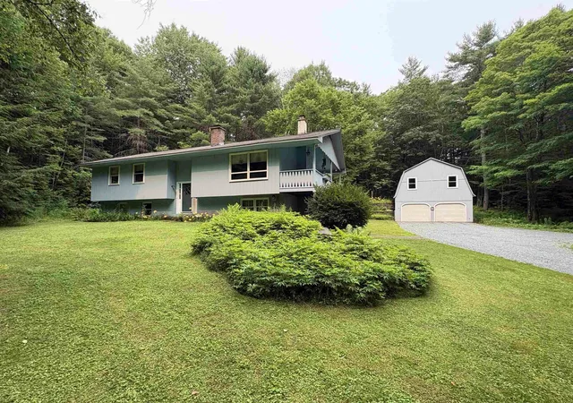 Photo 1 of Single family home for sale at 301 Neal Rd, White River Junction, VT 05001 | MLS# 5108008 | Listing updated on 2026-09-08