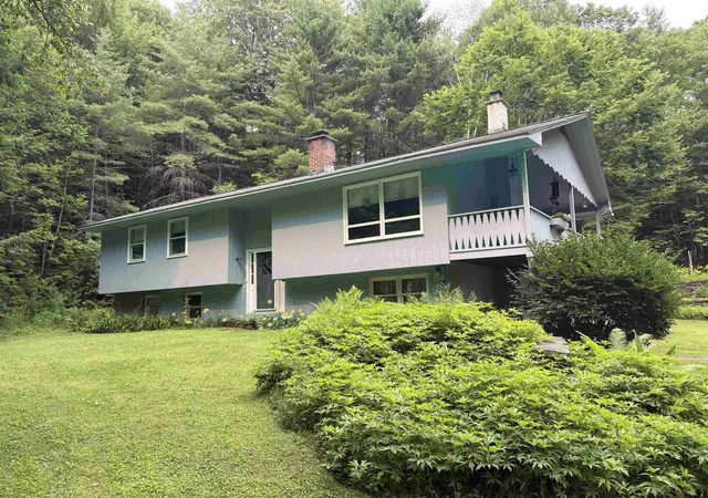 Photo 2 of Single family home for sale at 301 Neal Rd, White River Junction, VT 05001 | MLS# 5108008 | Listing updated on 2026-09-08