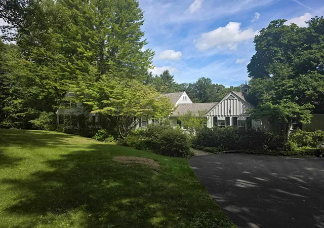 Photo 3 of Single family home for sale at 350 West Hl Rd, Putney, VT 05346 | MLS# 5108011 | Listing updated on 2026-09-06
