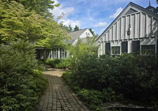 Photo 3 of Single family home for sale at 350 West Hl Rd, Putney, VT 05346 | MLS# 5108011 | Listing updated on 2026-09-06