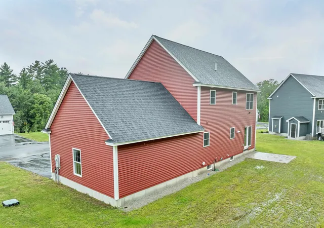 Photo 4 of Condo for sale at 8 Shelburne Ln, Concord, NH 03301 | MLS# 5108013 | Listing updated on 2026-09-16