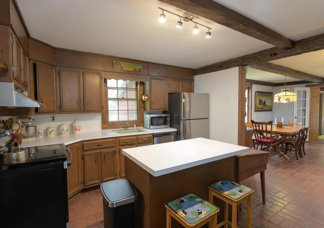 Photo 4 of Single family home for sale at 291 Route 100 S, Ludlow, VT 05149 | MLS# 5108015 | Listing updated on 2026-10-05