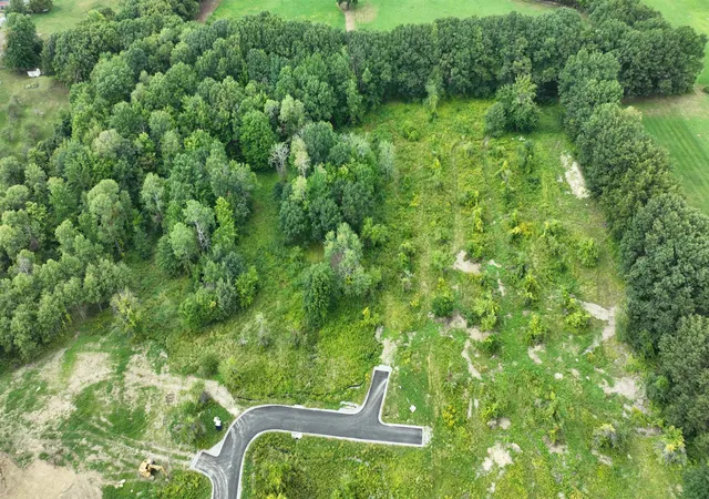 Photo 4 of Land for sale at 5 Mcintosh Way, Amherst, NH 03031 | MLS# 5108033 | Listing updated on 2026-09-04