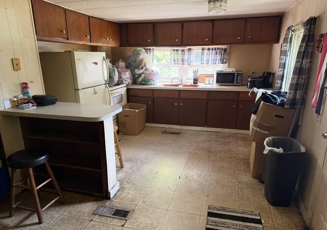 Photo 2 of Manufactured home for sale at 45 Myrtle St, Hillsborough, NH 03244 | MLS# 5108042 | Listing updated on 2026-09-04