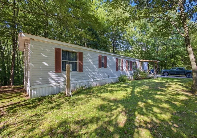 Photo 3 of Sale Pending at 48 Lexington Rd, Colchester, VT 05446 | MLS# 5108046 | Listing updated on 2026-09-10
