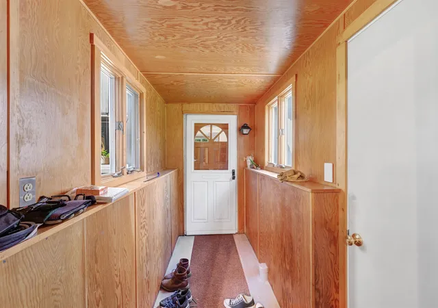 Photo 3 of Sale Pending at 59 Townline Rd, Grand Isle, VT 05458 | MLS# 5108047 | Listing updated on 2026-09-07