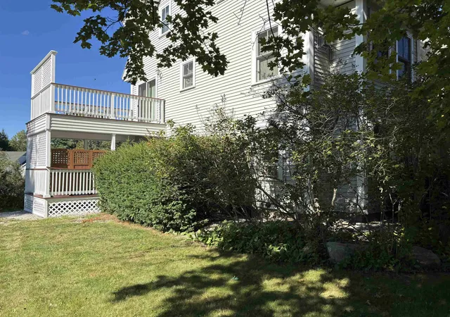 Photo 3 of Condo for sale at 196 E Main St #Unit 101, Conway, NH 03818 | MLS# 5108055 | Listing updated on 2026-09-11