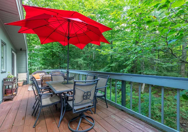 Photo 3 of Single family home for sale at 18 Old Snow Valley Rd, Winhall, VT 05340 | MLS# 5108069 | Listing updated on 2026-09-06