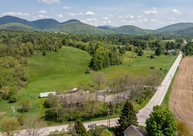 Photo 4 of Single family home for sale at 425 Rt 30 N, Pawlet, VT 05775 | MLS# 5108082 | Listing updated on 2026-09-12
