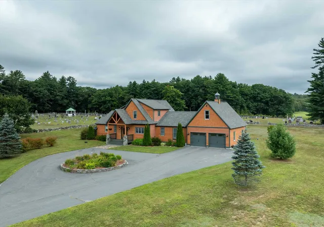Photo 2 of Single family home for sale at 67 Plain Cemetery Rd, Weathersfield, VT 05151 | MLS# 5108084 | Listing updated on 2026-09-09
